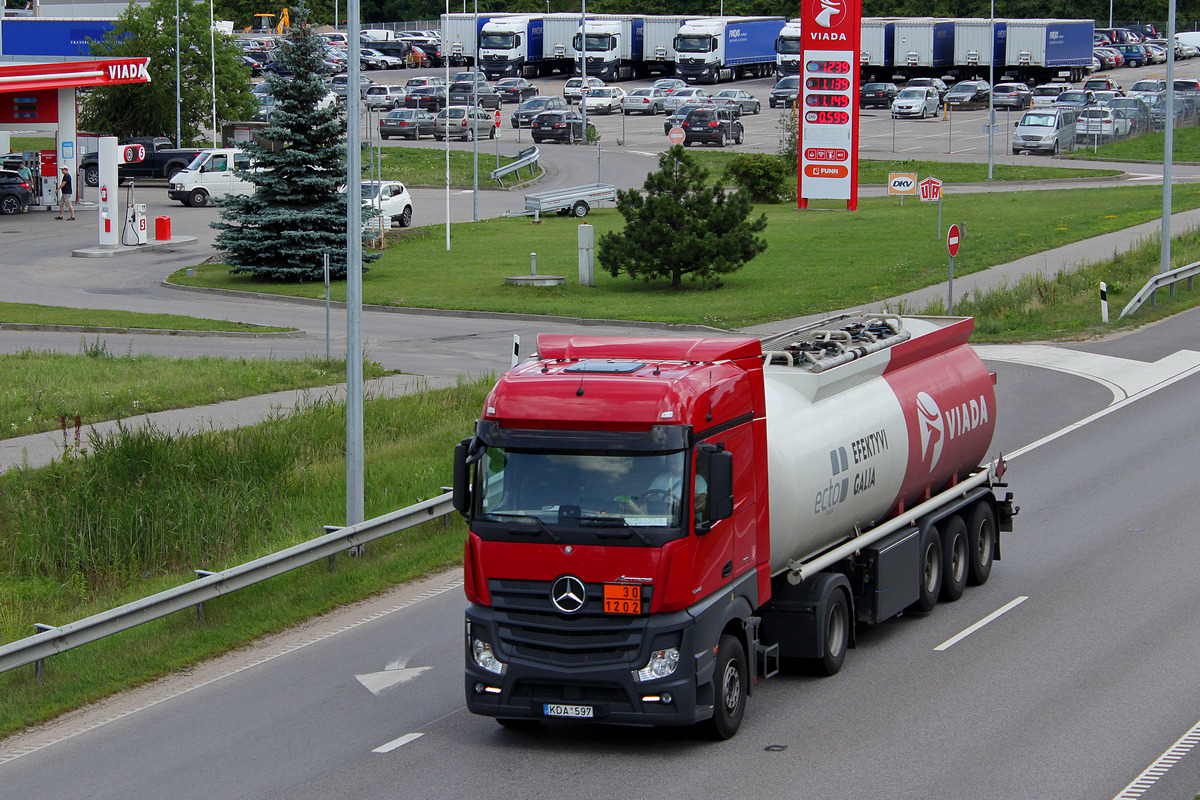 Литва, № KDA 597 — Mercedes-Benz Actros ('2011) 1845