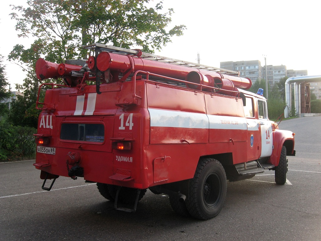 Тверская область, № А 055 ОН 69 — ЗИЛ-431412