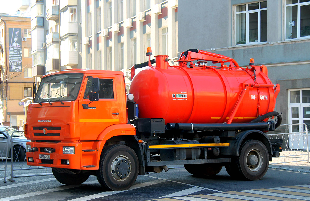 Воронежская область, № А 121 ВН 136 — КамАЗ-53605-A5(48)