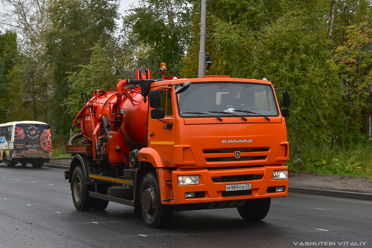 Архангельская область, № М 989 ОА 29 — КамАЗ-53605-L4(19)