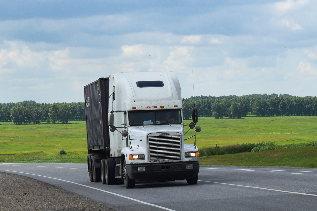 Алтайский край, № Н 540 ТА 22 — Freightliner FLD 120