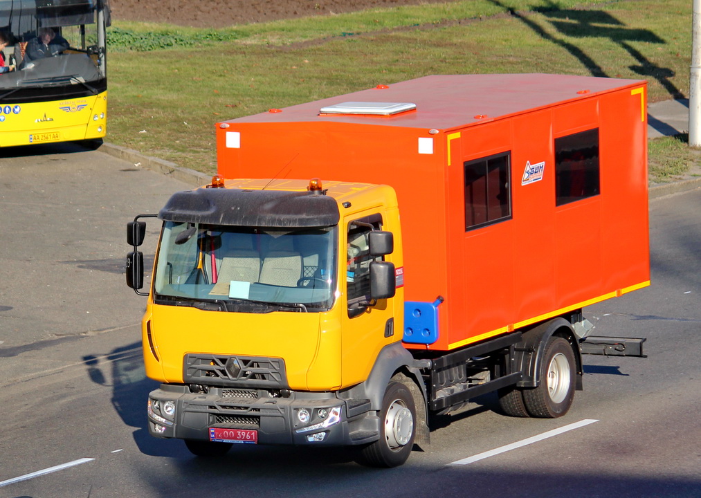 Днепропетровская область, № Т4 ОО 3961 — Renault D-Series