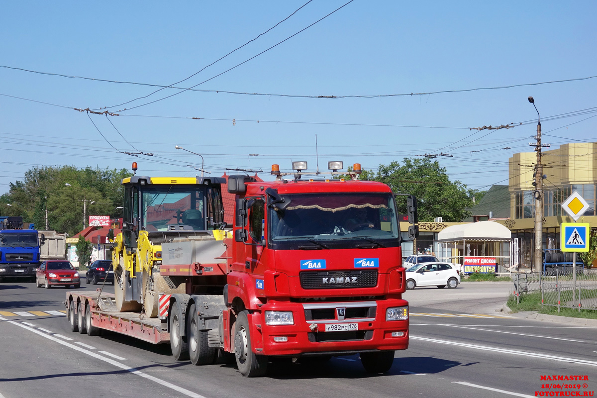 Санкт-Петербург, № У 982 РС 178 — КамАЗ-65806-T5(68)