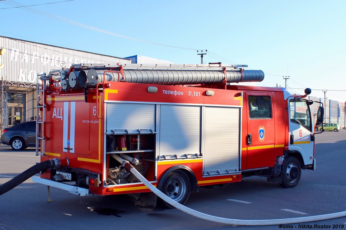 Ростовская область, № О 382 СН 161 — Isuzu NPR75 [Z7X]