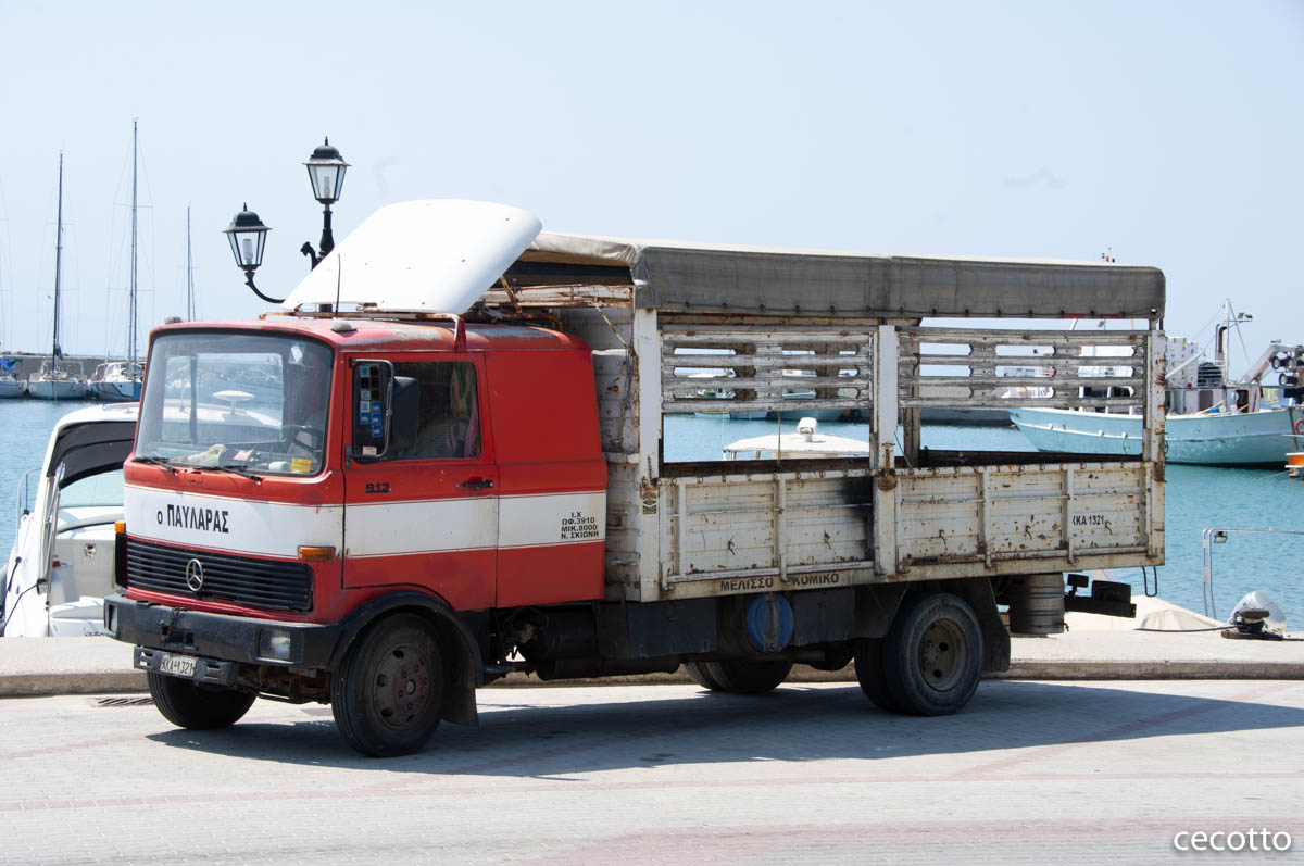 Греция, № XKA1321 — Mercedes-Benz LP (общая модель)