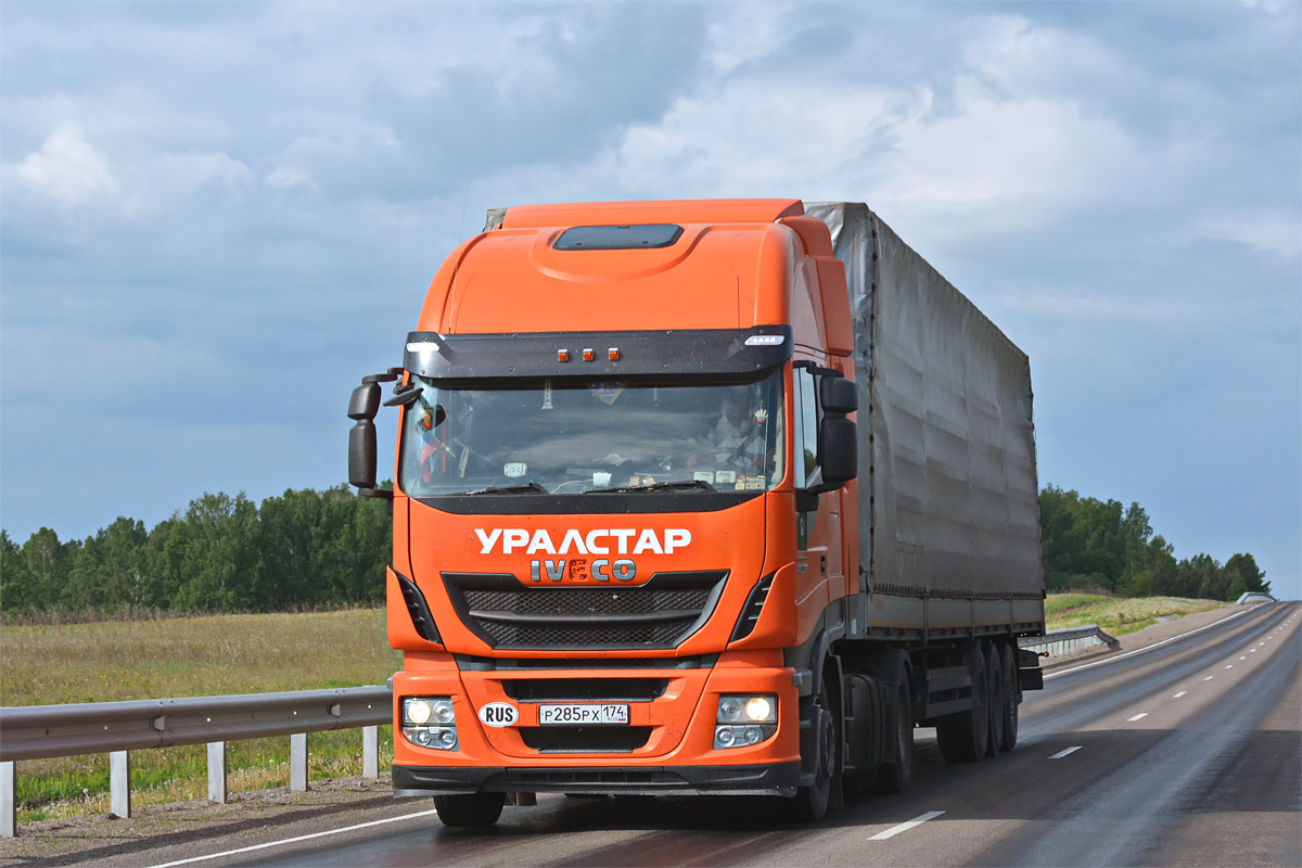 Челябинская область, № Р 285 РХ 174 — IVECO Stralis ('2012)