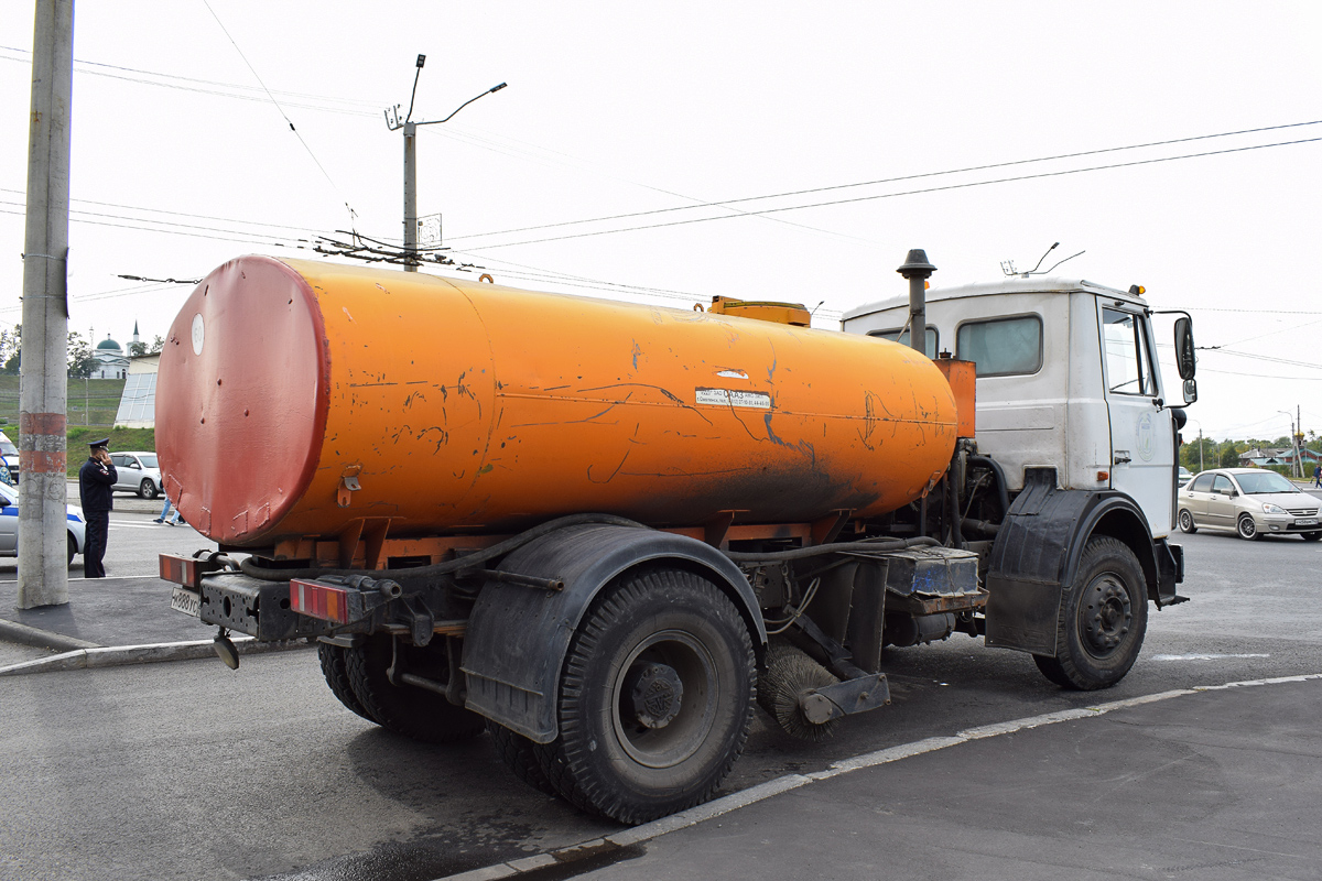 Алтайский край, № М 888 УС 22 — МАЗ-5337A2
