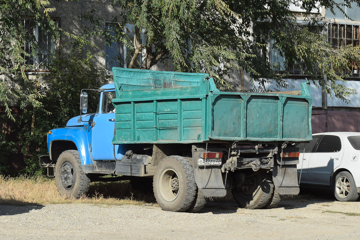 Алтайский край, № Т 432 ТО 22 — ЗИЛ-495810