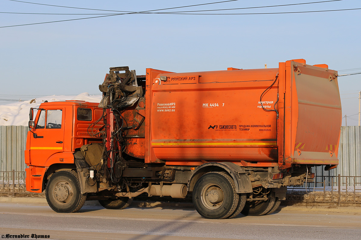 Саха (Якутия), № О 562 КХ 14 — КамАЗ-53605-L4(19)
