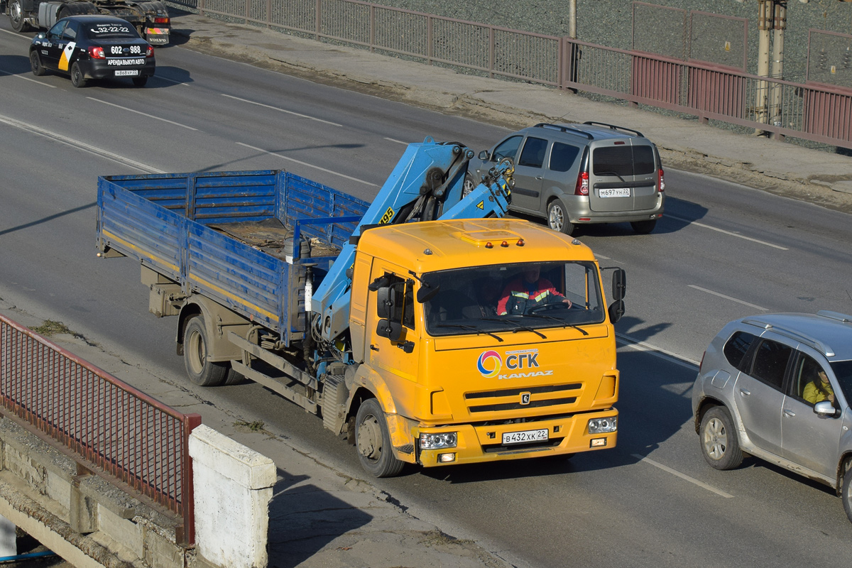 Алтайский край, № В 432 ХК 22 — КамАЗ-4308-R4(28)