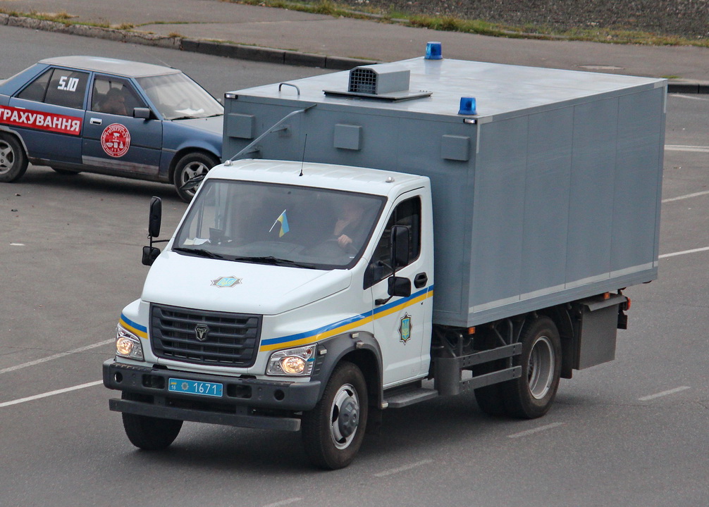 Одесская область, № 16 1671 — ГАЗ-C41R13