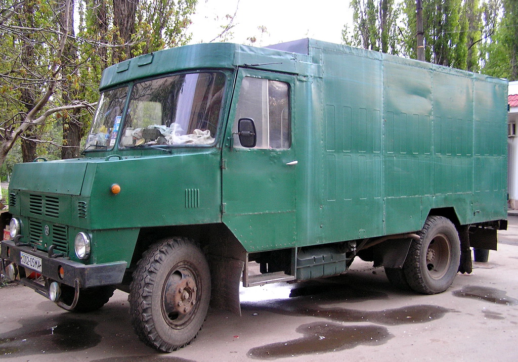 Черкасская область, № 002-05 МА — ГАЗ-53-12