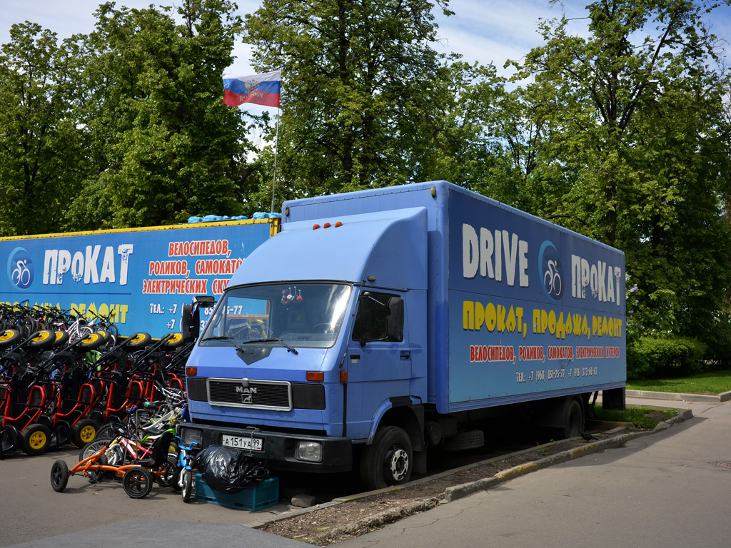 Москва, № А 151 УА 99 — VW-MAN G90