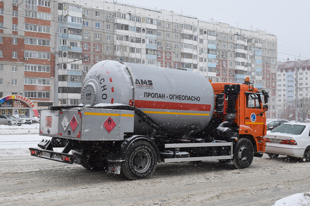Алтайский край, № К 589 ХК 22 — КамАЗ-43253-R4(28)