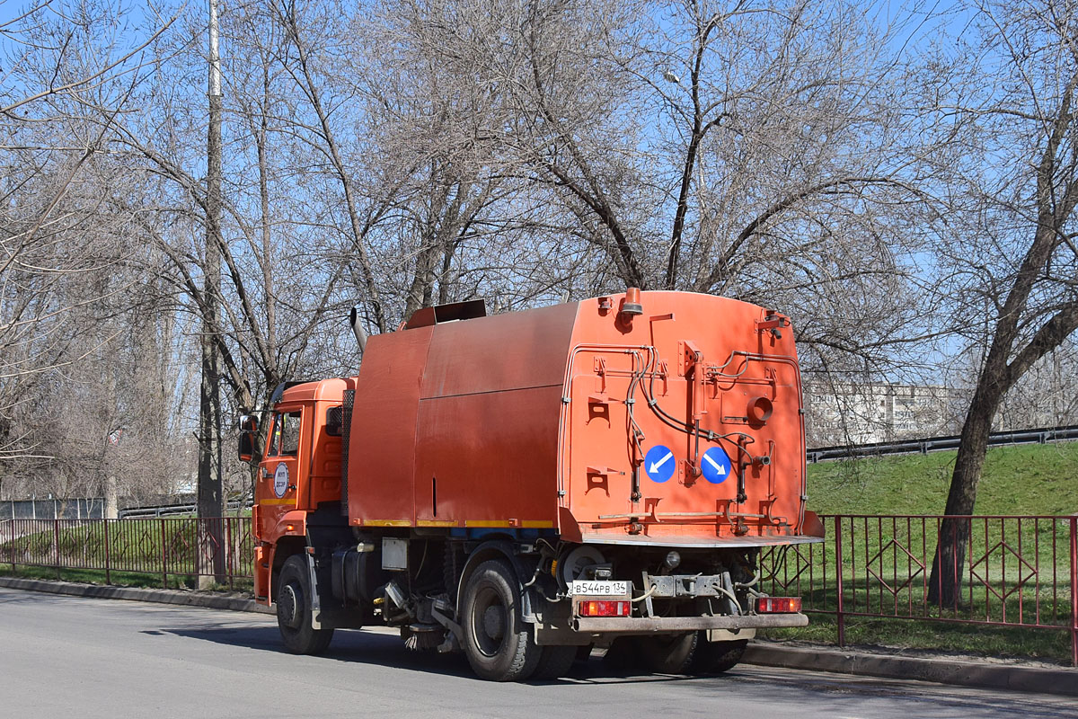 Волгоградская область, № В 544 РВ 134 — КамАЗ-53605-A4(23)