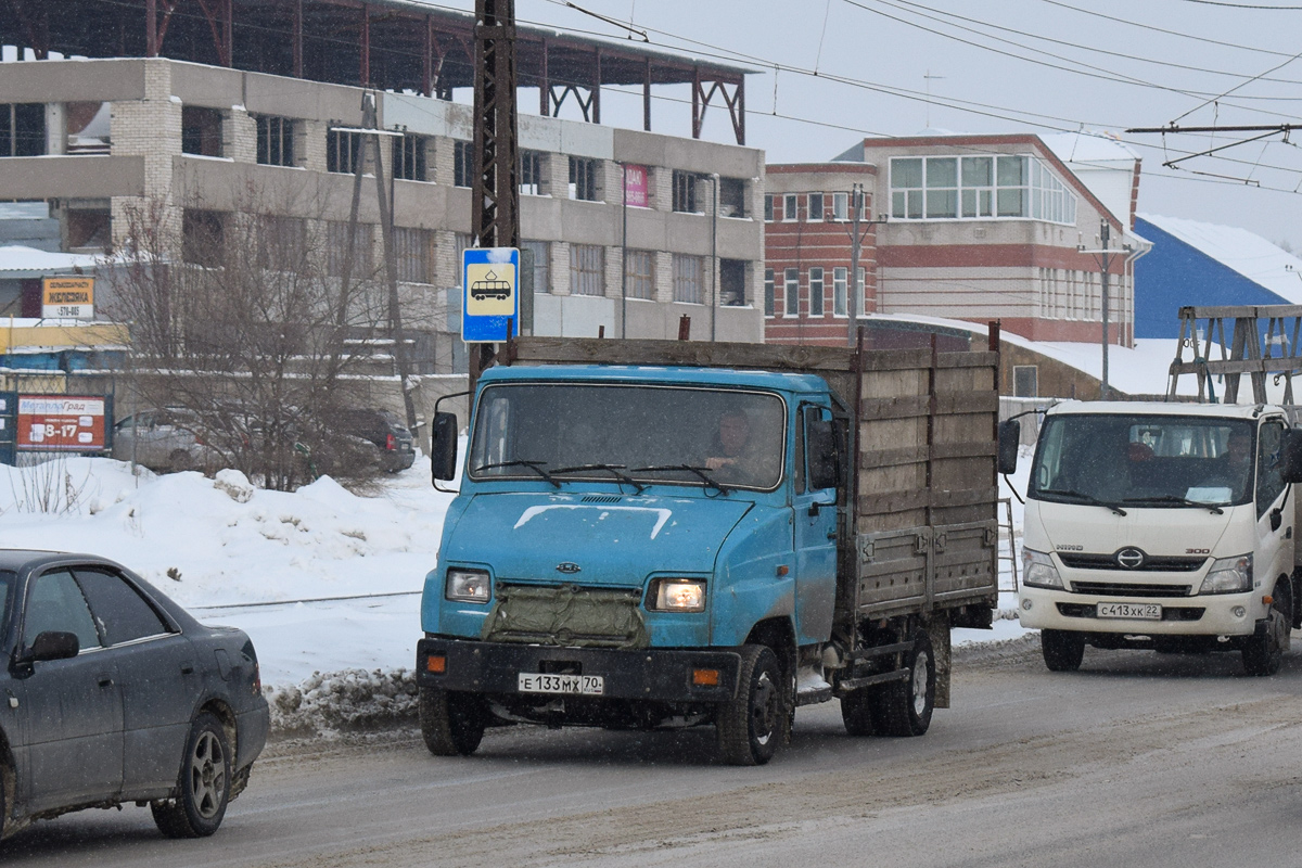 Алтайский край, № Е 133 МХ 70 — ЗИЛ-5301БО "Бычок"