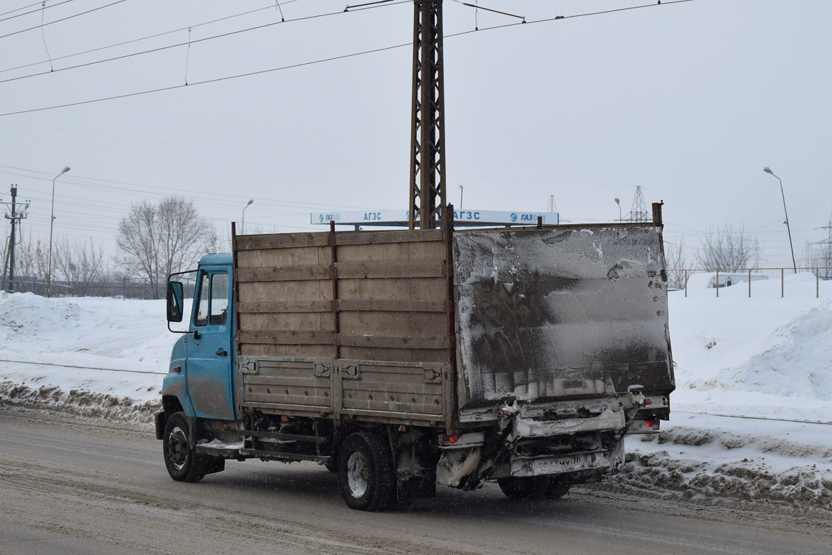 Алтайский край, № Е 133 МХ 70 — ЗИЛ-5301БО "Бычок"