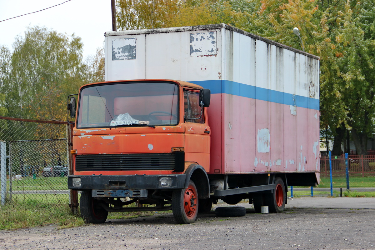 Минская область, № АЕ 7100-5 — Mercedes-Benz LP (общая модель)