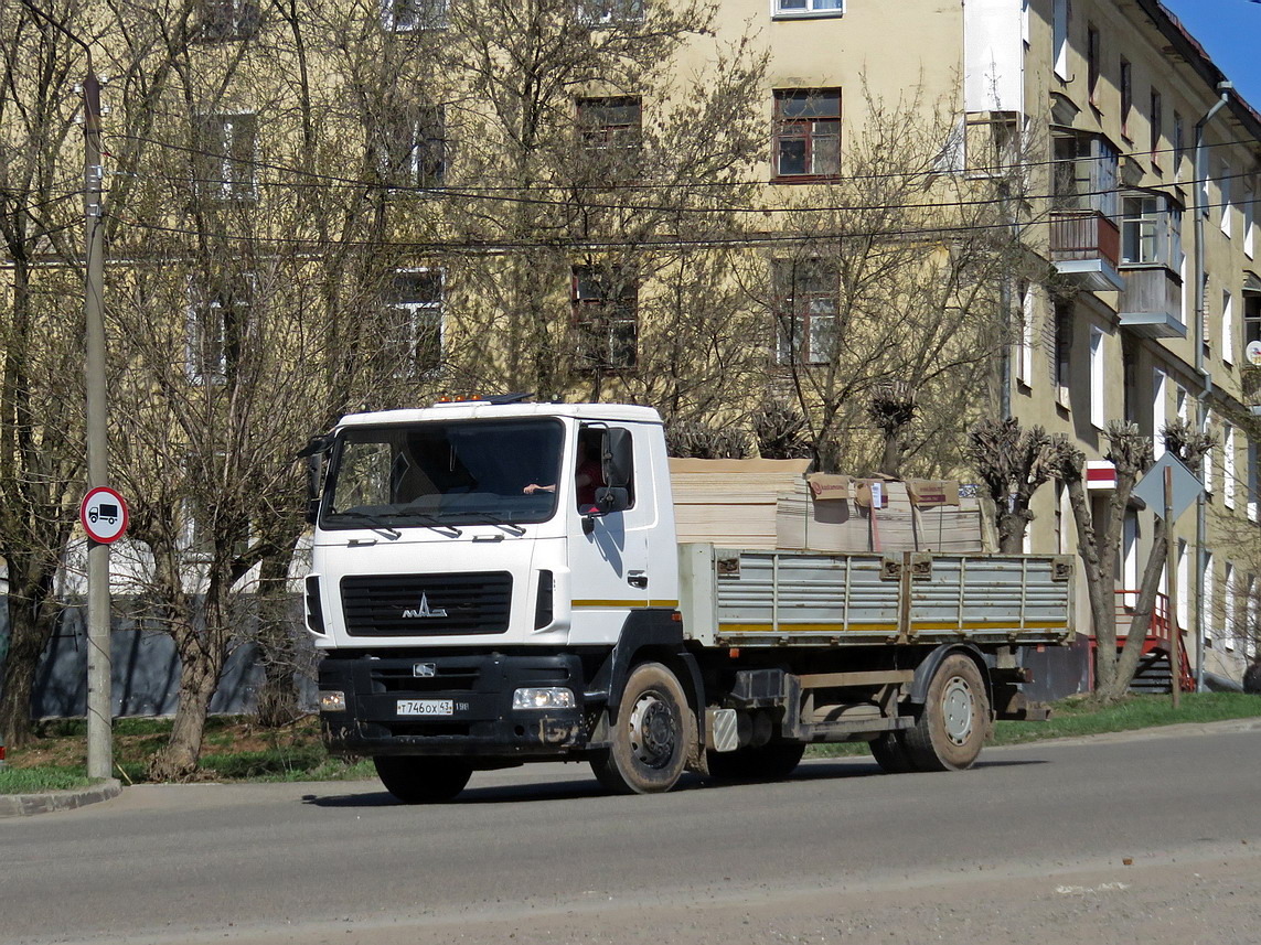 Кировская область, № Т 746 ОХ 43 — МАЗ-5340B3
