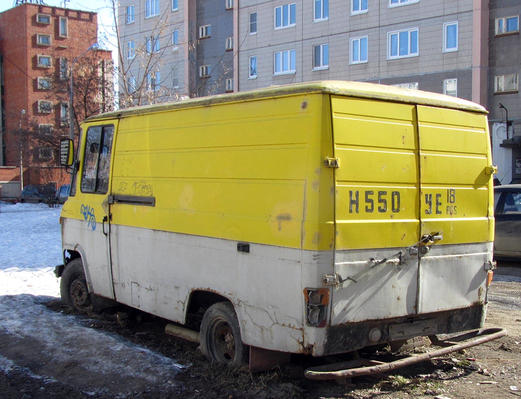 Удмуртия, № Н 550 УЕ 18 — Mercedes-Benz T2 ('1967) 407