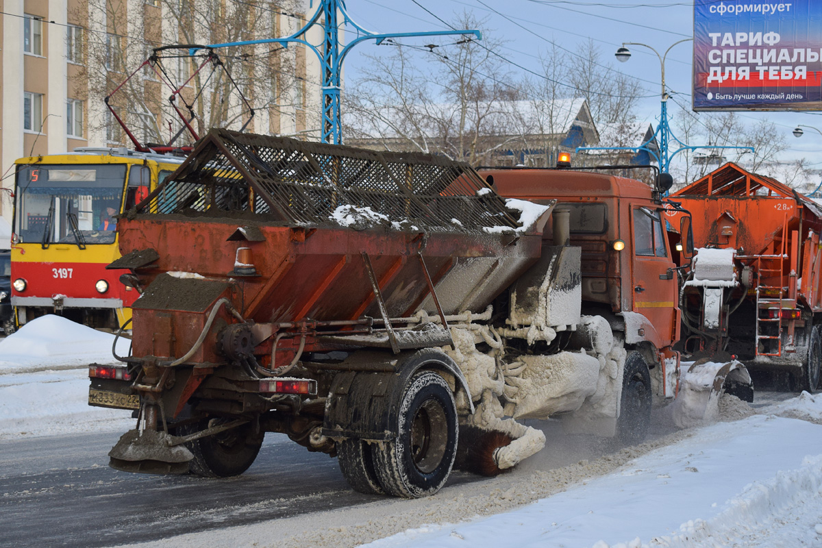 Алтайский край, № М 333 УС 22 — КамАЗ-43253-H3(99)