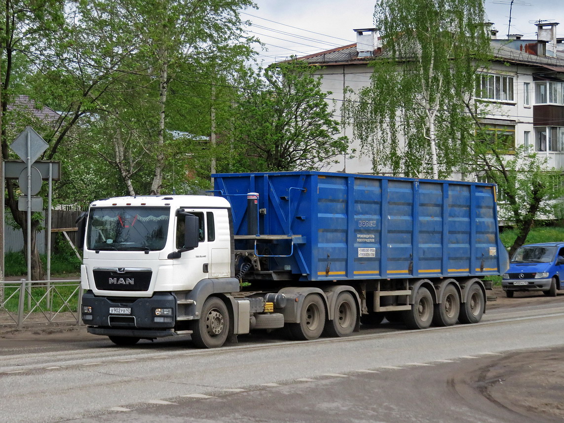 Кировская область, № В 902 РВ 43 — MAN TGS 26.440