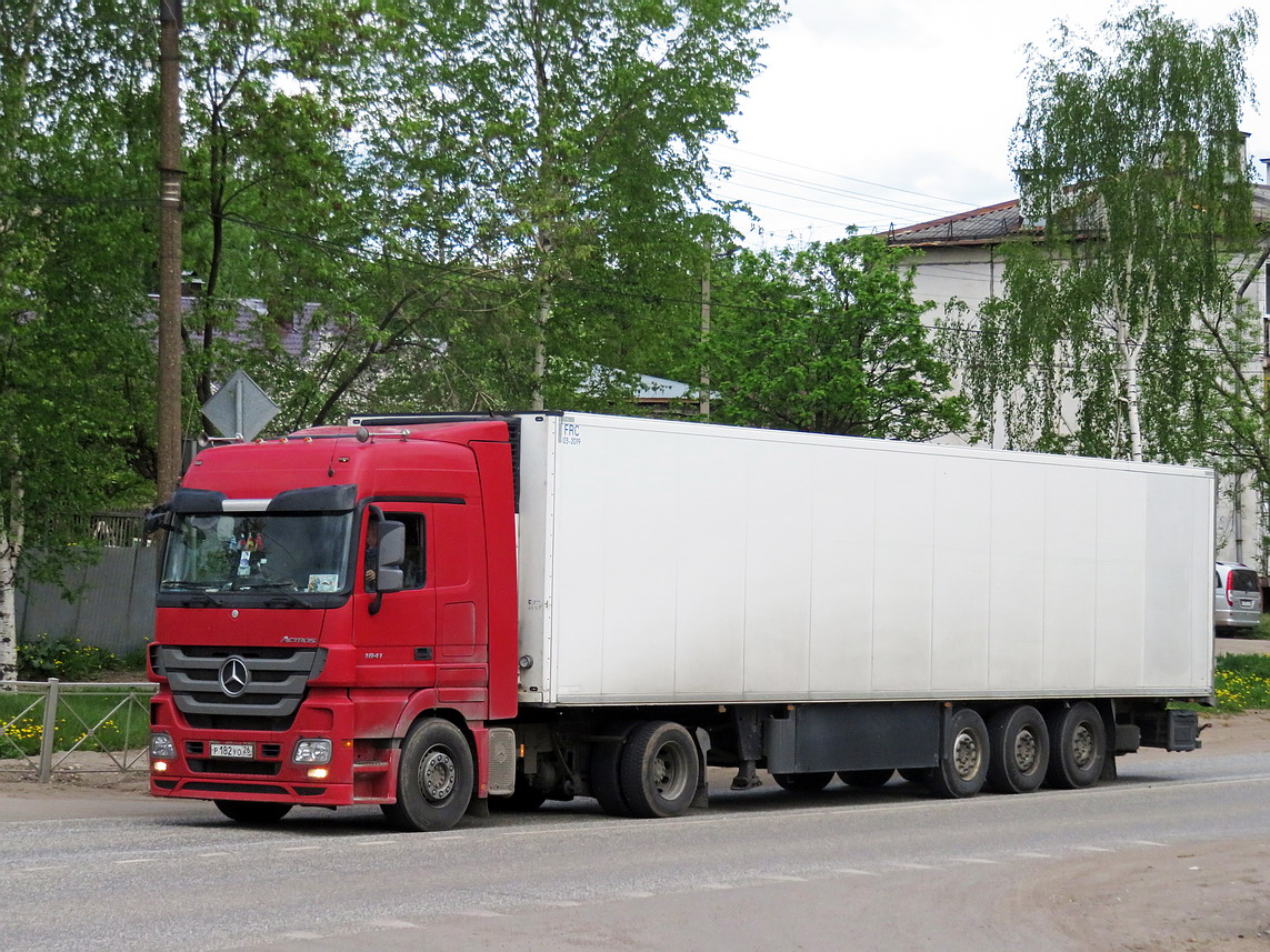 Ставропольский край, № Р 182 УО 26 — Mercedes-Benz Actros ('2003) 1841