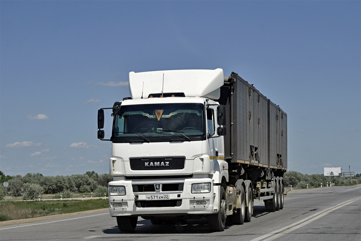 Алтайский край, № Н 571 ХМ 22 — КамАЗ-65206-T5(68)