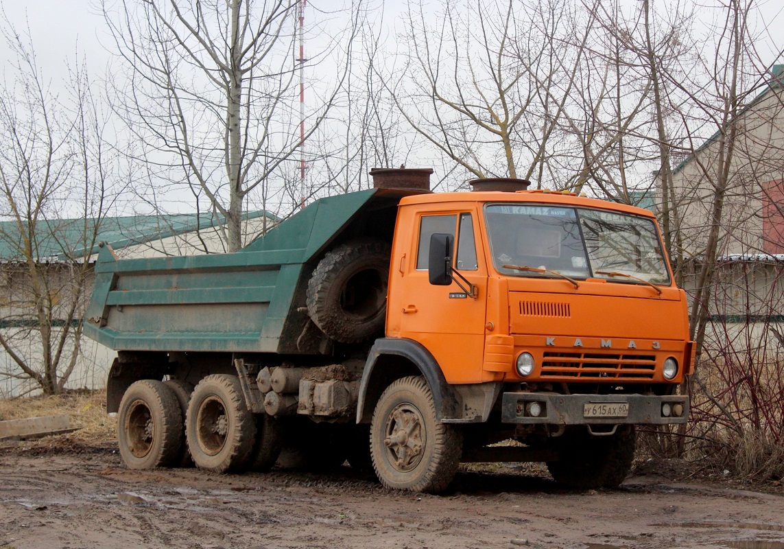 Псковская область, № У 615 АХ 60 — КамАЗ-5511