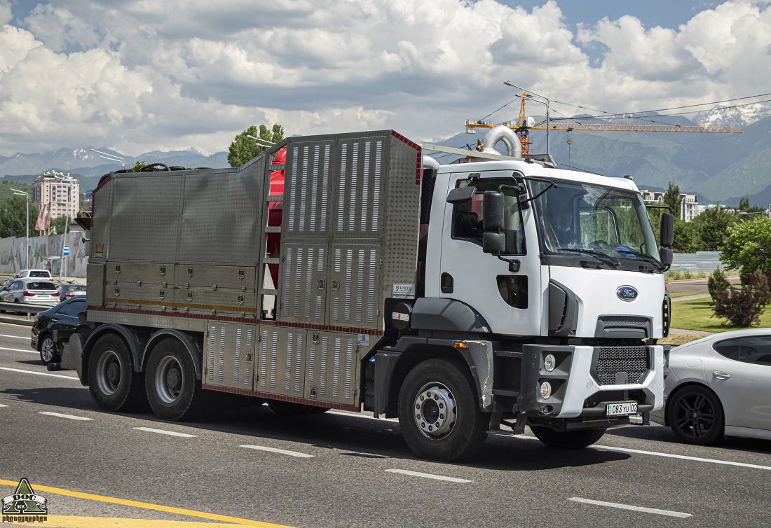 Алматы, № 083 YU 02 — Ford Cargo ('2012) 3542