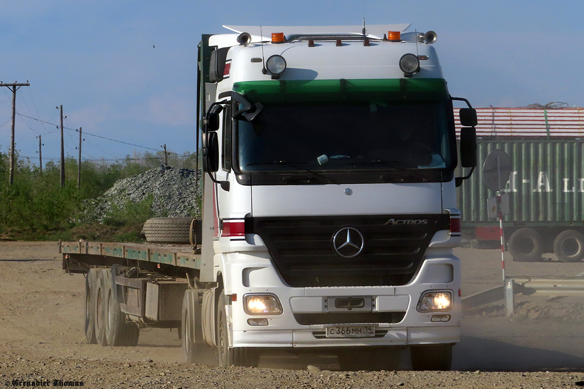 Саха (Якутия), № С 366 МН 14 — Mercedes-Benz Actros ('2003) 1841