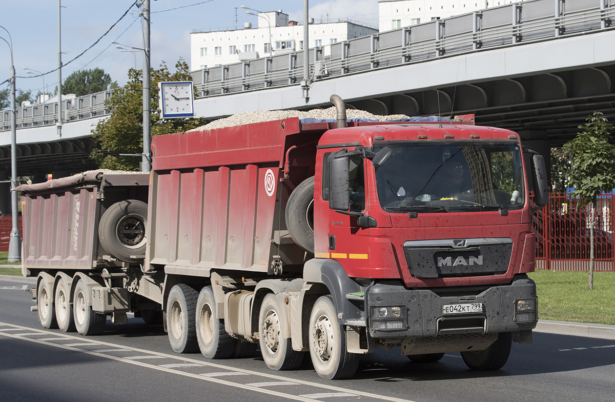 Москва, № Е 042 КТ 799 — MAN TGS 41.440