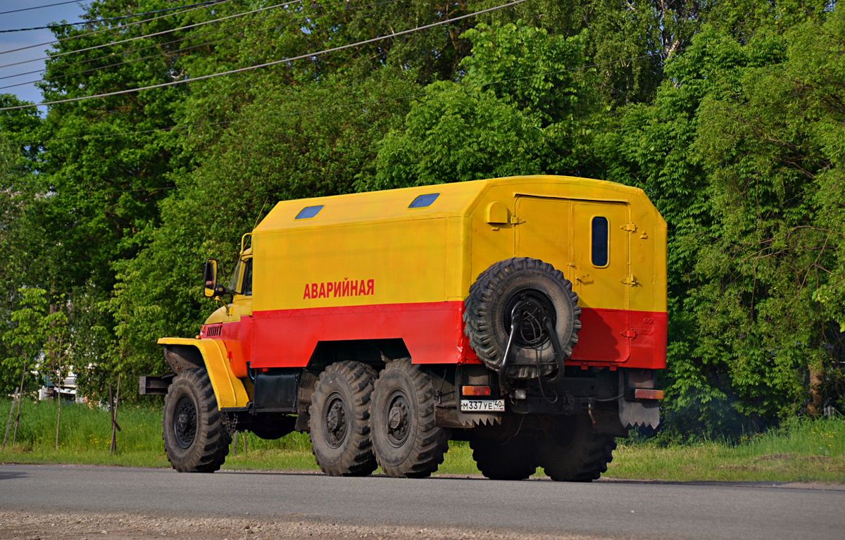Калужская область, № М 337 УЕ 40 — Урал-43203