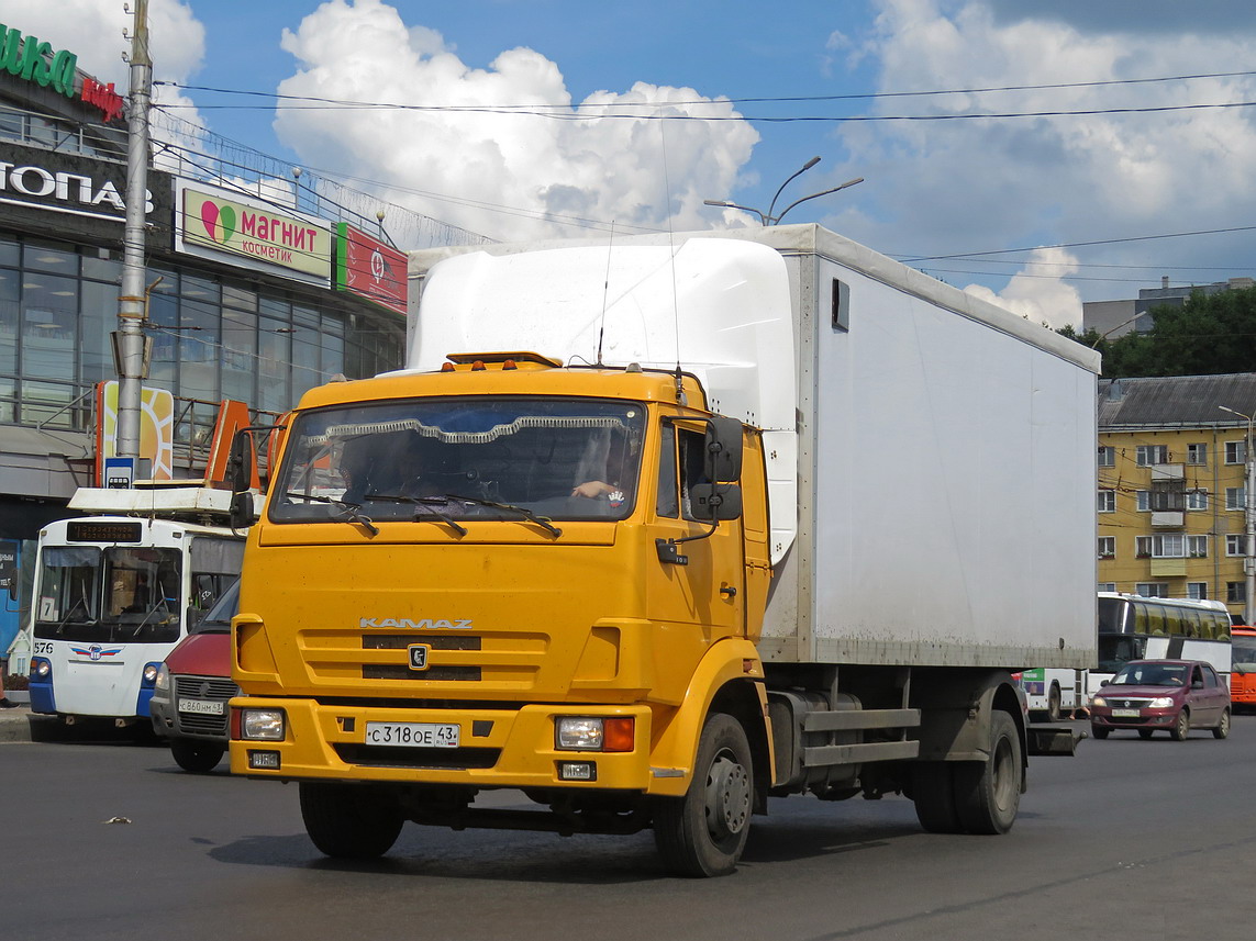 Кировская область, № С 318 ОЕ 43 — КамАЗ-4308-C3(79)