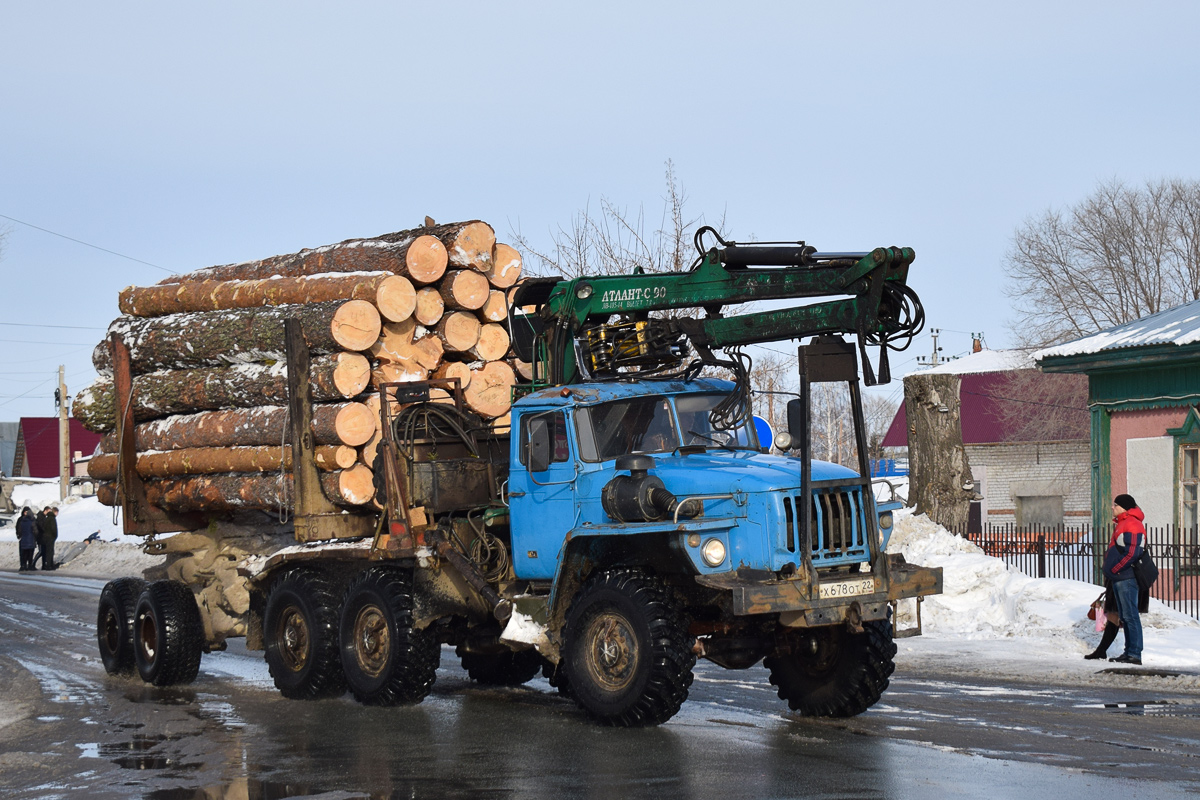 Алтайский край, № Х 678 ОТ 22 — Урал-55571-40