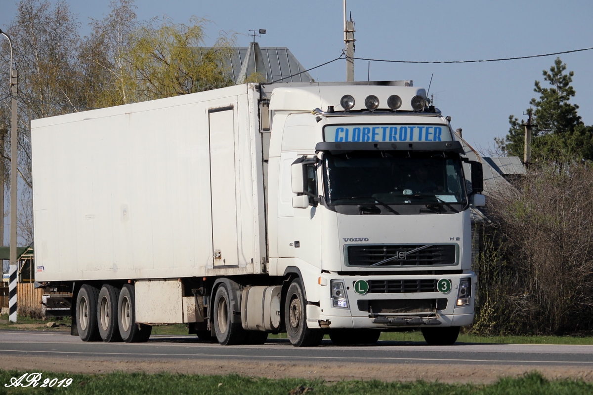 Тамбовская область, № (68) Б/Н 0153 — Volvo ('2002) FH12.420; Тамбовская область — Автомобили с нечитаемыми на фото номерами