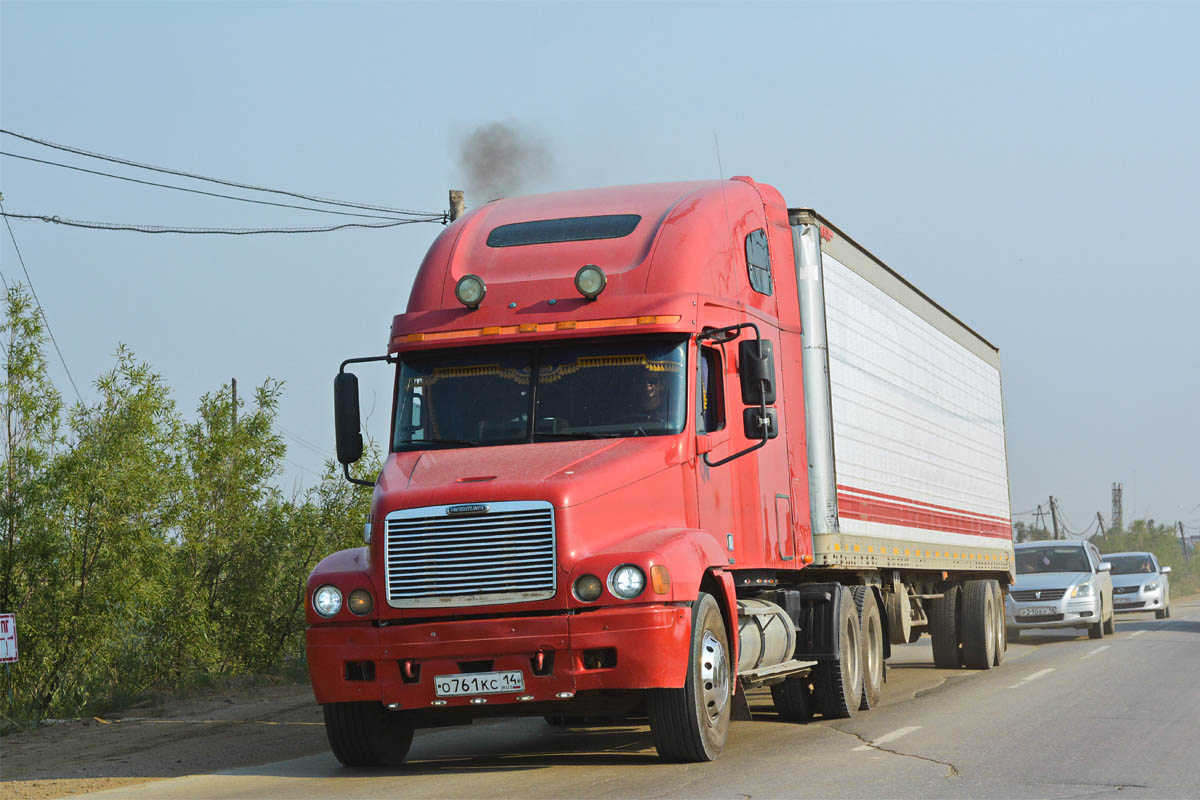 Саха (Якутия), № О 761 КС 14 — Freightliner Century Class
