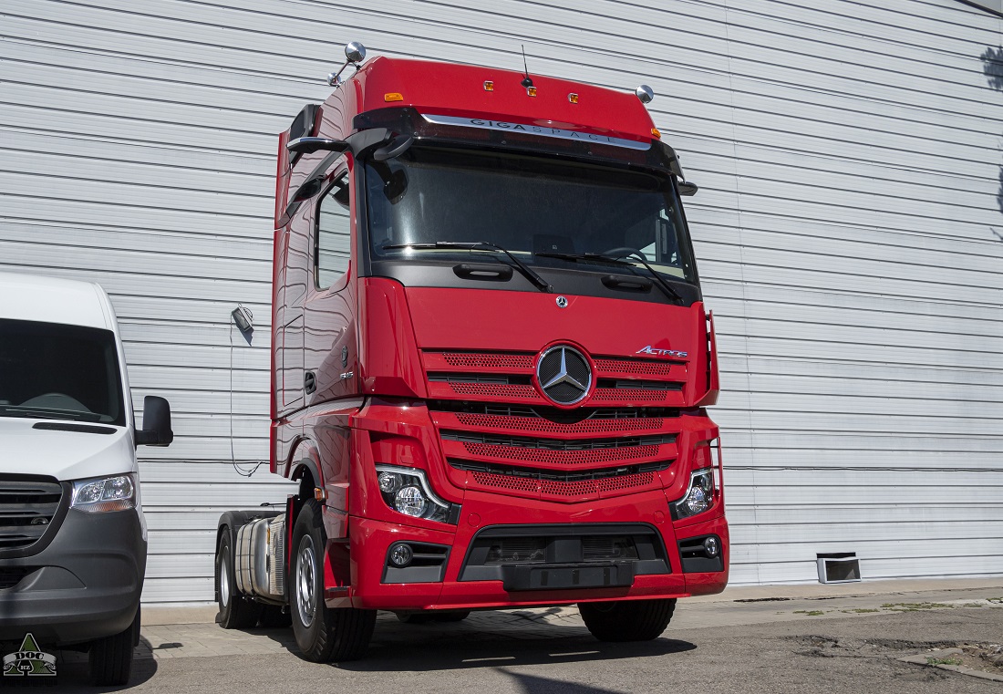 Алматы, № (KZ02) Б/Н 0036 — Mercedes-Benz Actros ('2018) 1845