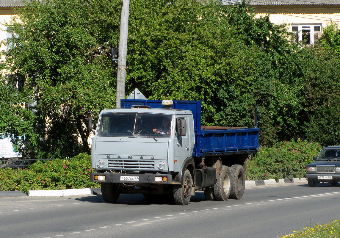 Кировская область, № Р 557 ЕС 43 — КамАЗ-5320
