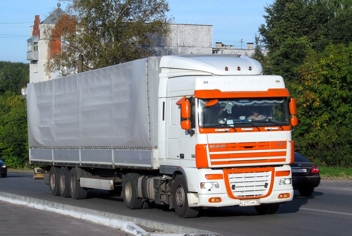 Брянская область, № С 290 ММ 32 — DAF XF105 FT