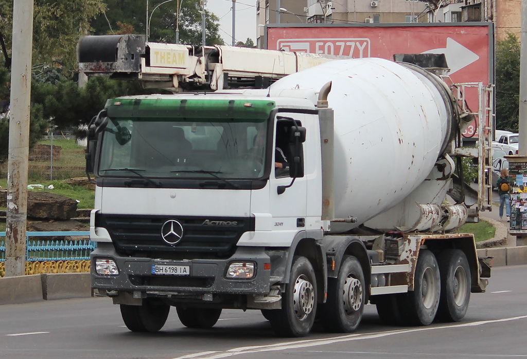 Одесская область, № ВН 6198 ІА — Mercedes-Benz Actros ('2003) 3241