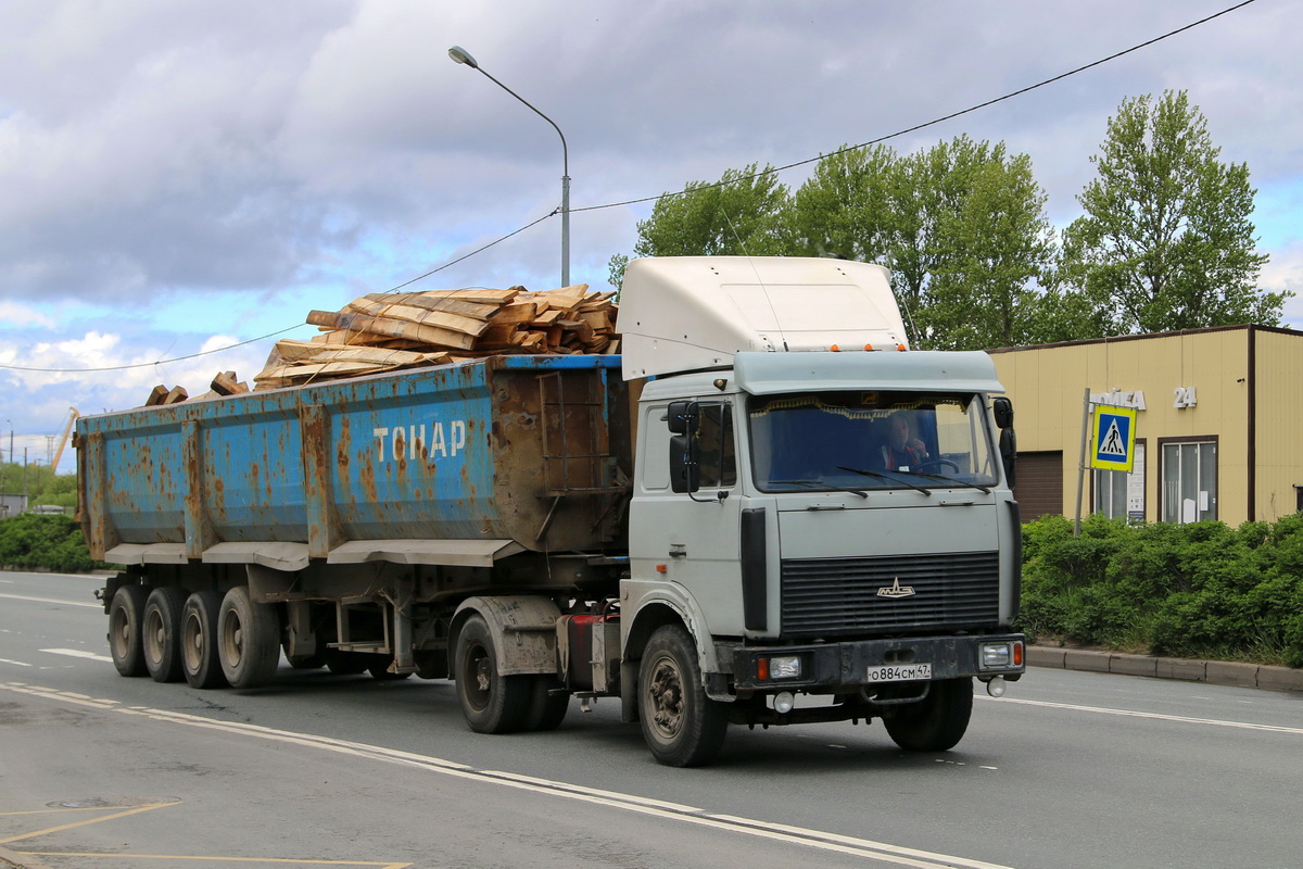 Ленинградская область, № О 884 СМ 47 — МАЗ-54329