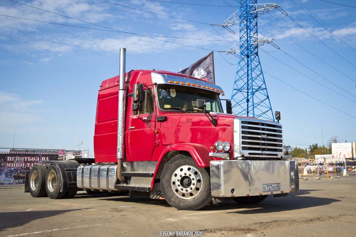 Челябинская область, № С 727 КХ 45 — ЗИЛ (общая модель); Москва — Фестиваль Truckfest 2020
