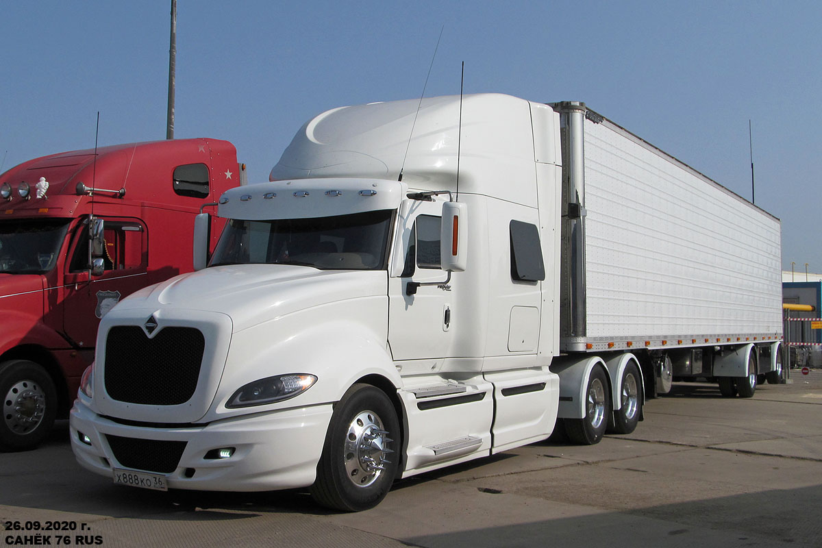 Воронежская область, № Х 888 КО 36 — International Prostar; Москва — Фестиваль Truckfest 2020
