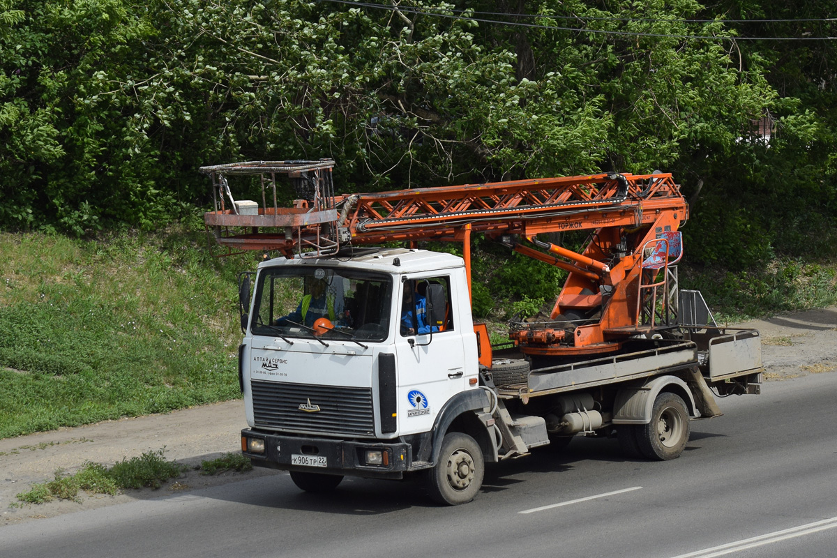 Алтайский край, № К 906 ТР 22 — МАЗ-437043