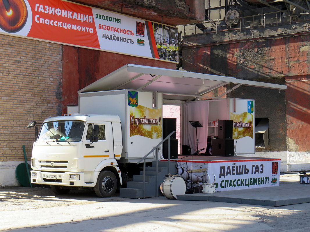 Приморский край, № Р 321 ОА 125 — КамАЗ-4308-G5(69)