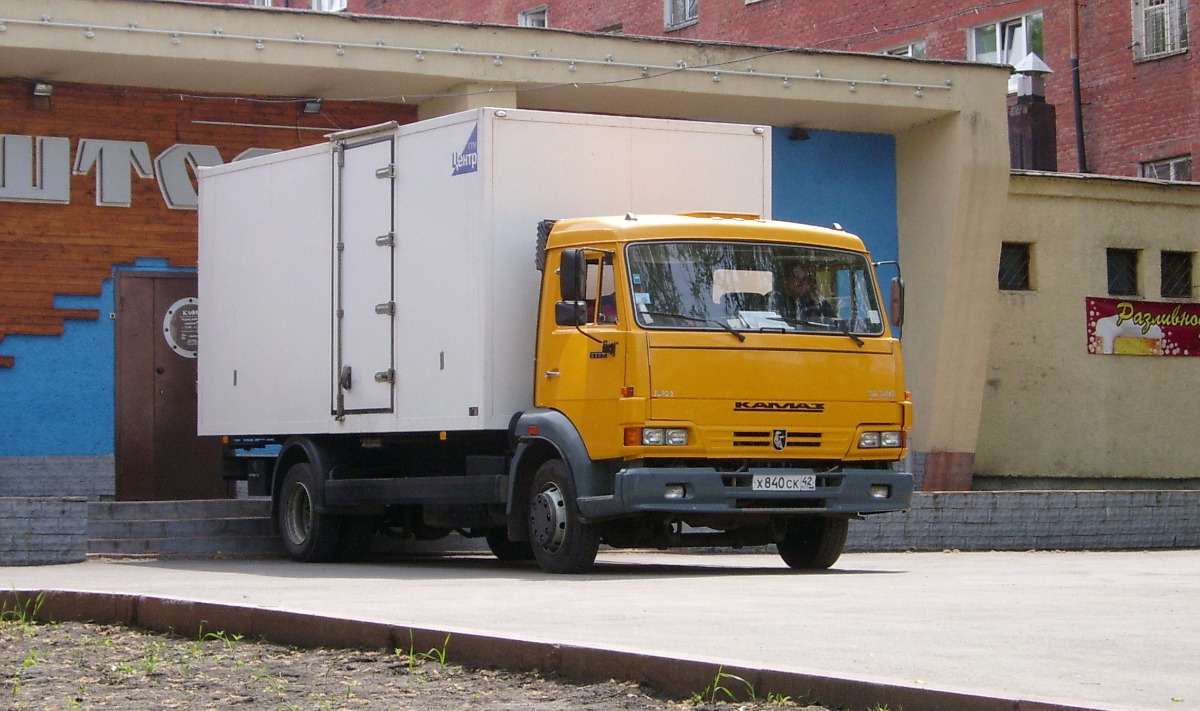 Кемеровская область, № Х 840 СК 42 — КамАЗ-4308 [430800]