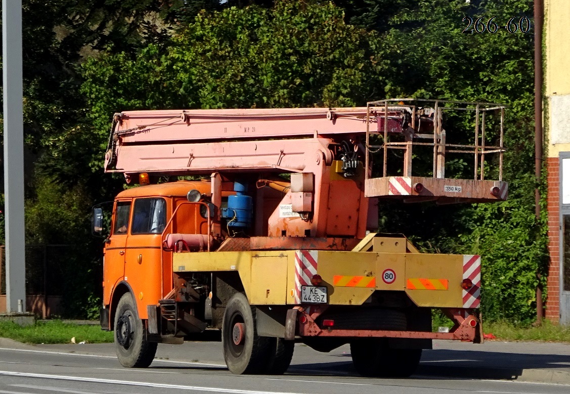 Словакия, № KE-443BZ — Škoda 706 MT