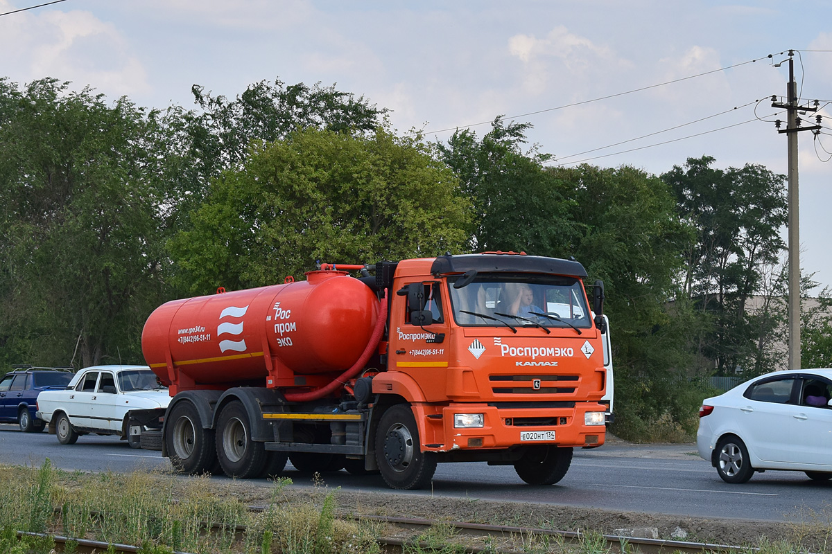 Волгоградская область, № Е 020 НТ 134 — КамАЗ-65115-A5(48)