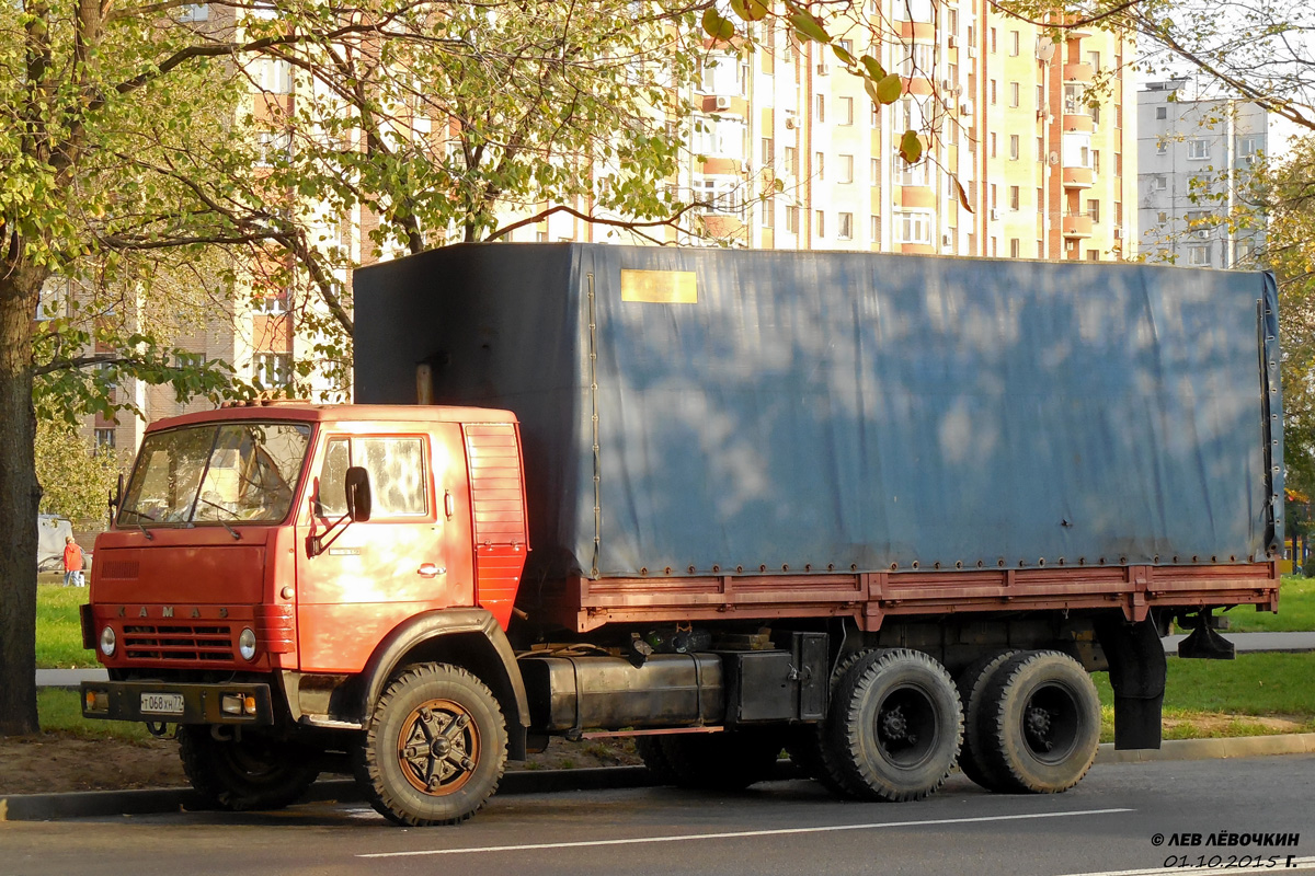 Москва, № Т 068 ХН 77 — КамАЗ-53212